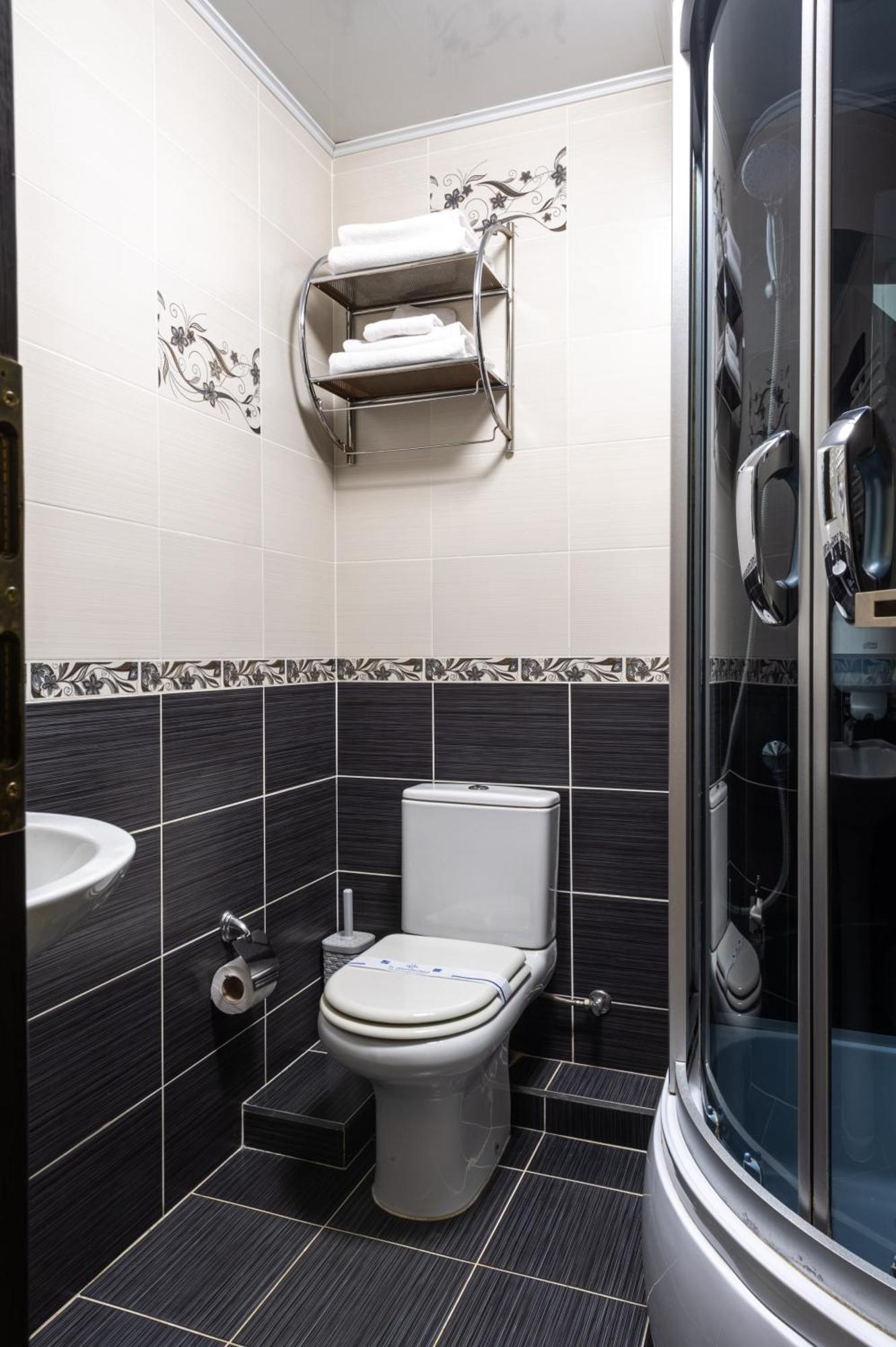 Kamelot Hotel Ternopil Eksteriør billede